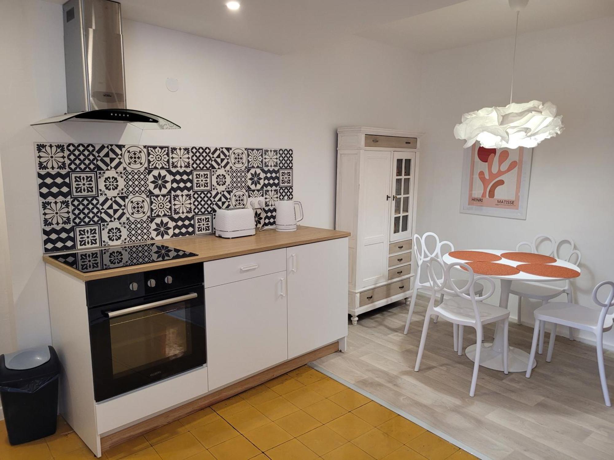 Petite Maison Entre Mer Et Montagne เซเรต์ ภายนอก รูปภาพ