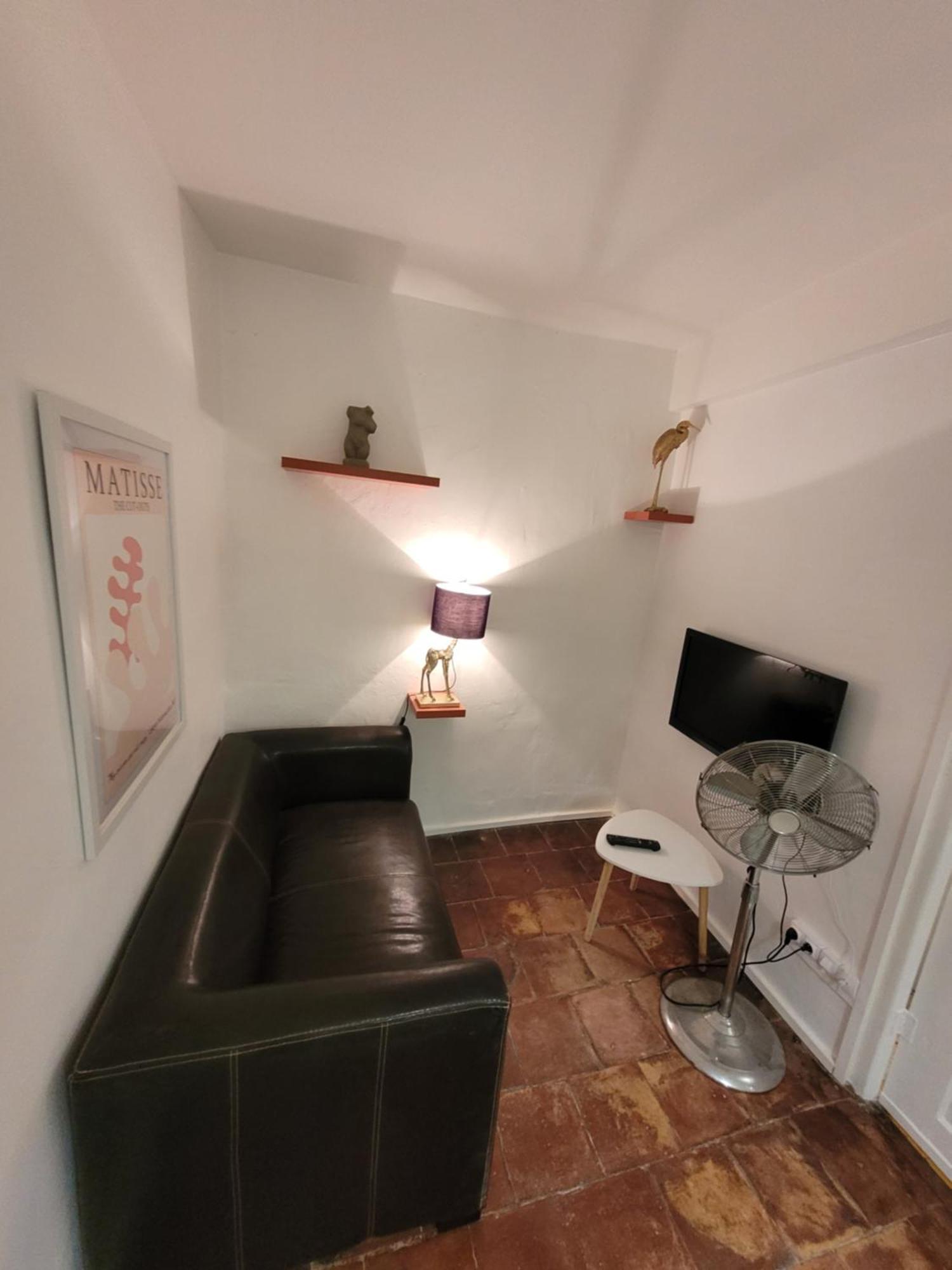 Petite Maison Entre Mer Et Montagne เซเรต์ ภายนอก รูปภาพ