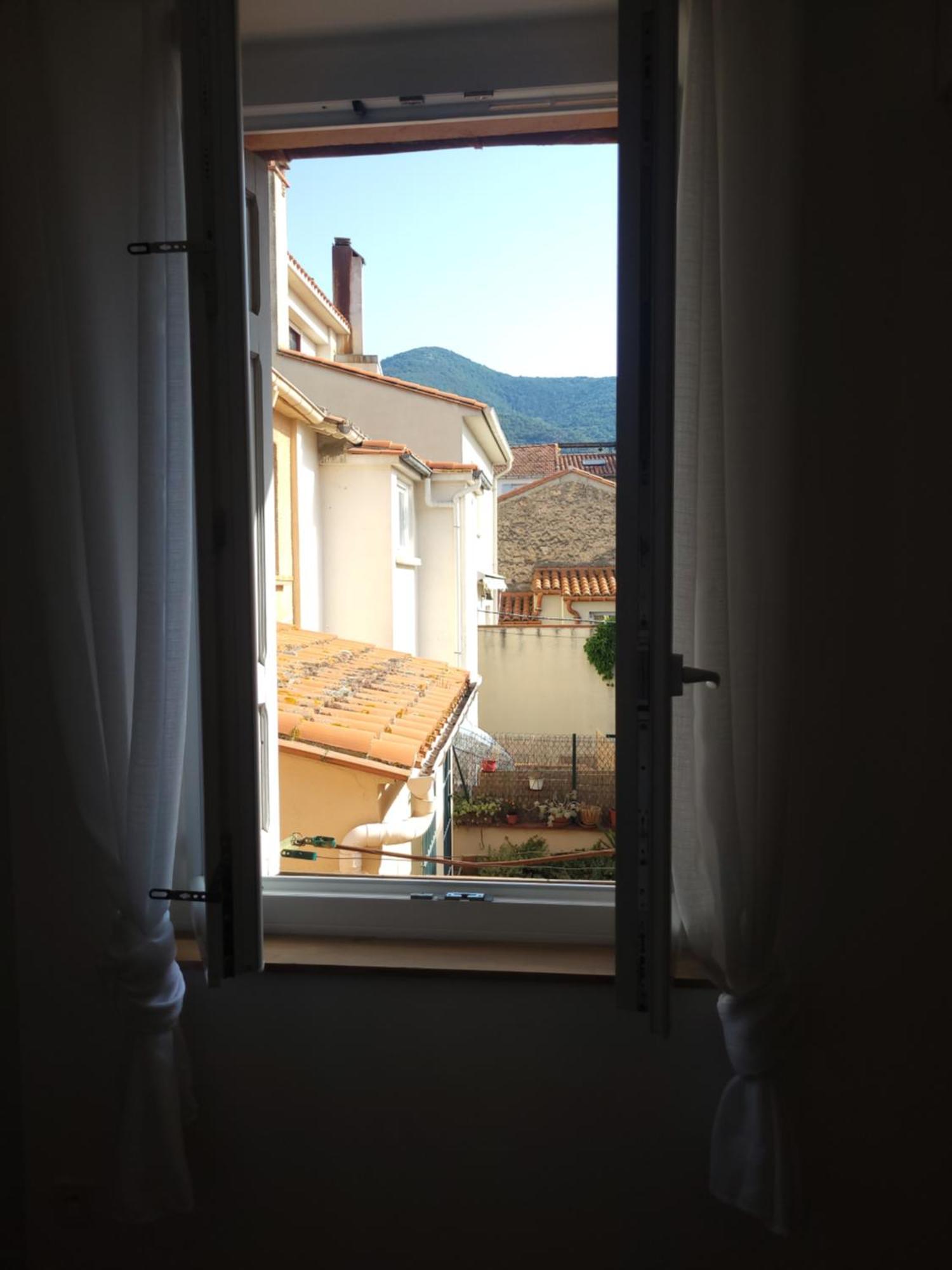 Petite Maison Entre Mer Et Montagne เซเรต์ ภายนอก รูปภาพ